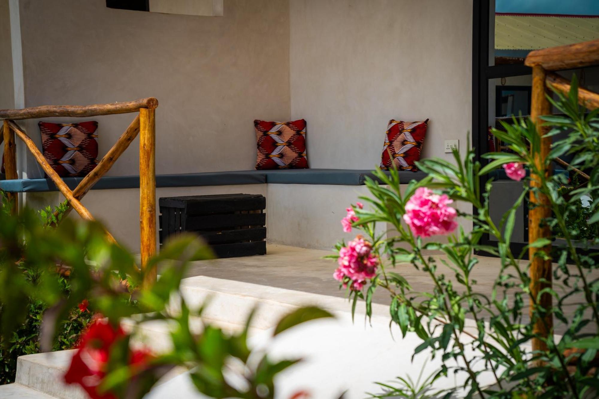 Hotel Blooming Zanzibar Jambiani  Exterior foto